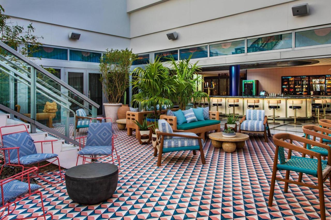Moxy Miami South Beach Майами-Бич Экстерьер фото