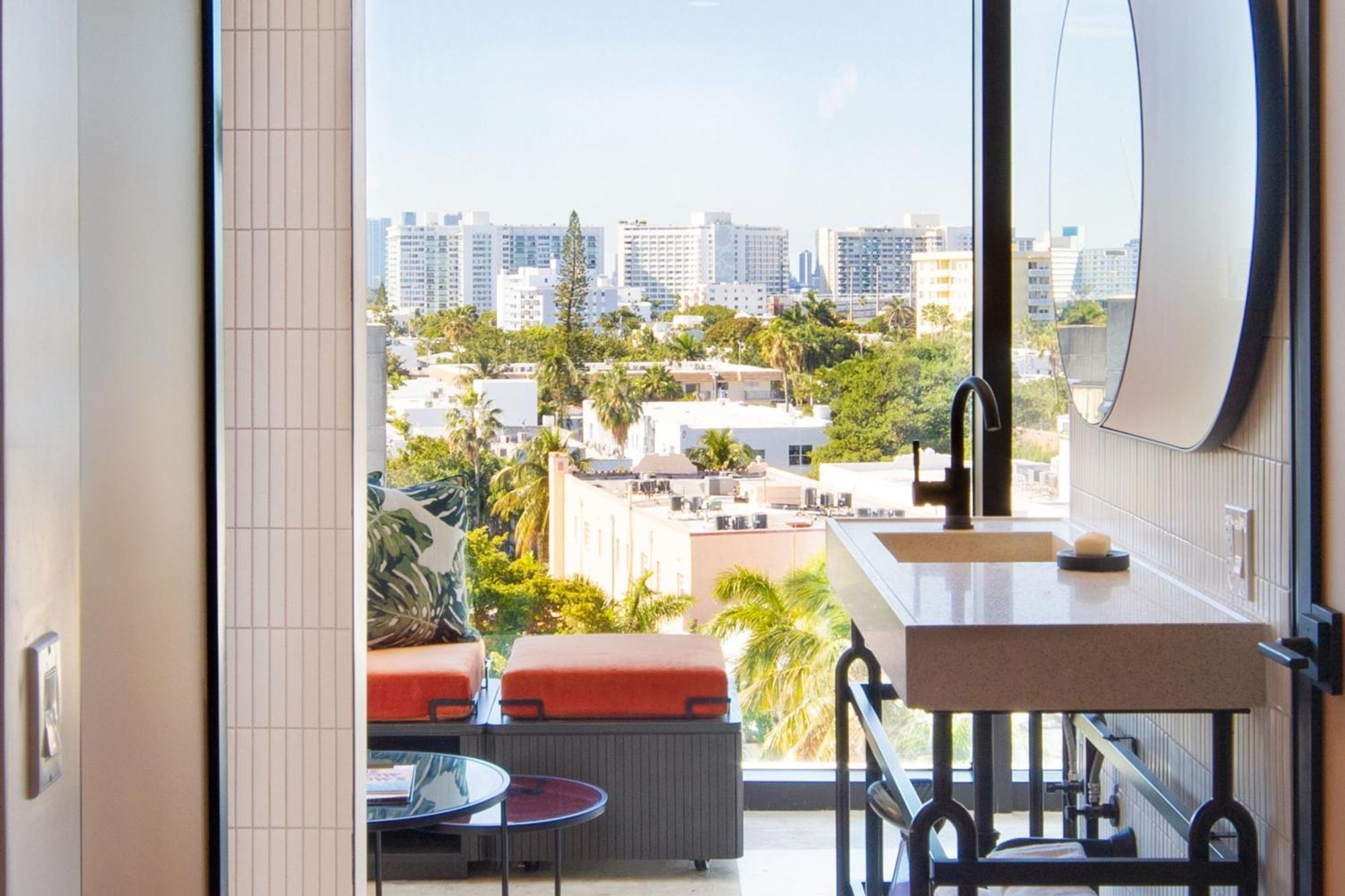 Moxy Miami South Beach Майами-Бич Экстерьер фото